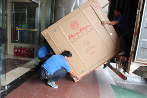 栾城钢琴贵重工艺品无忧运